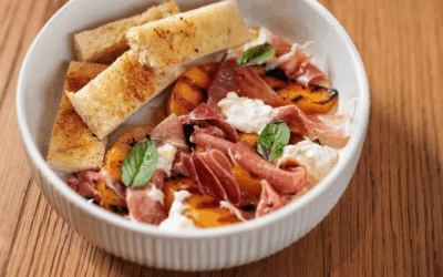 Florida Room Blends Courtside Fun with Comfort Food